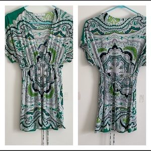 Charlotte Russe empire waist v-neck print top